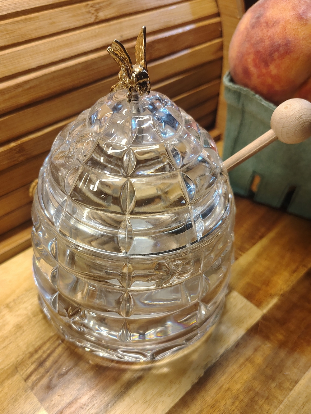 NWT Marquis by Waterford Lead Crystal Beehive Honey Jar with Gold Bee & Dipper